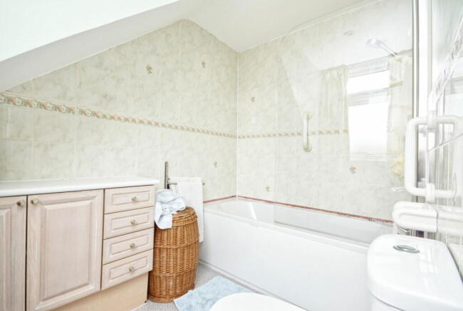 Photo 9