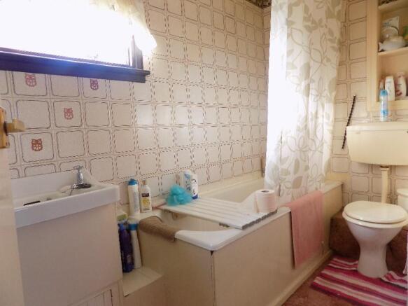 Photo 10