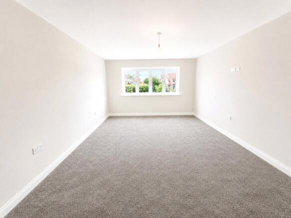 2 bed Bungalow for sale Image 12
