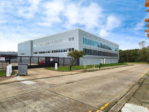 0753e774Regency 20House 20Back 20.jpg