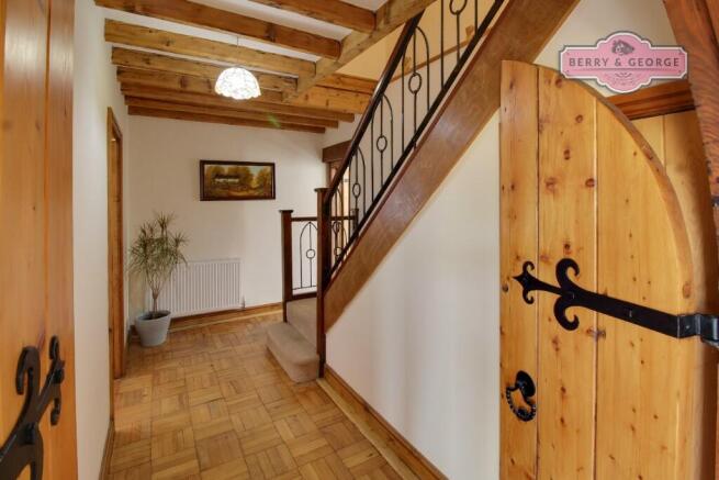 INNER HALLWAY