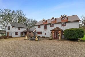 Nimney House, Tower Hill, Much Hadham SG10 6DE