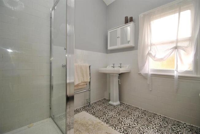 Bath 2.JPG