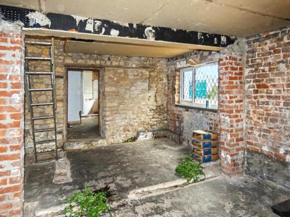 2 bed End of Terrace for sale Image 5