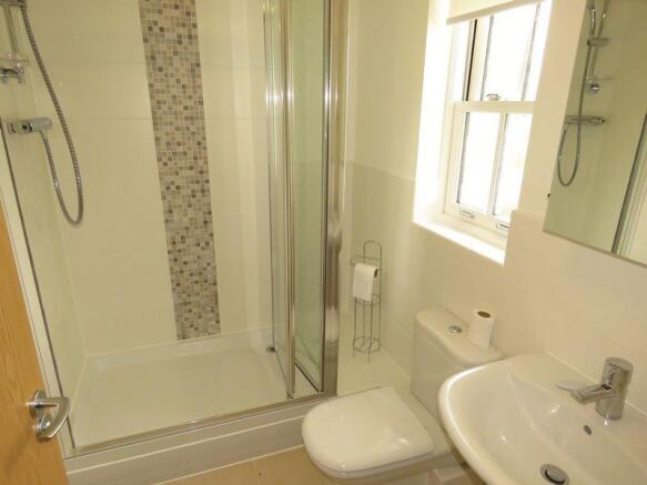 En-Suite Showe...