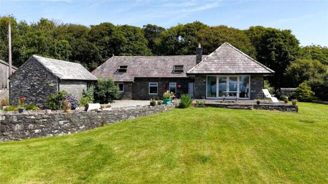 Alticry House