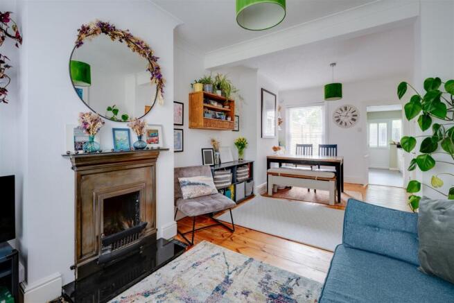 19 Ave App Bury edit-26.jpg