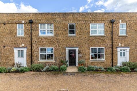 High Road, Byfleet, West Byfleet, Surrey, KT14