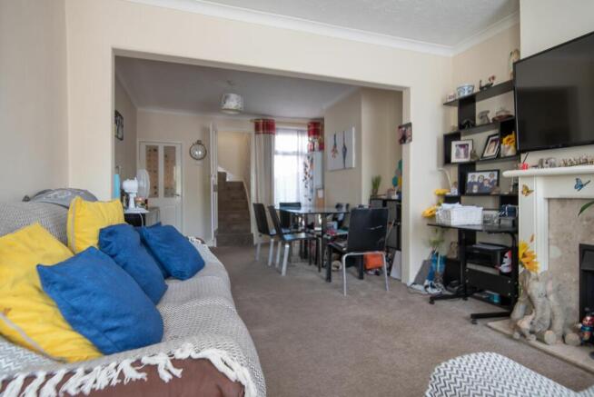 Living/Dining Room