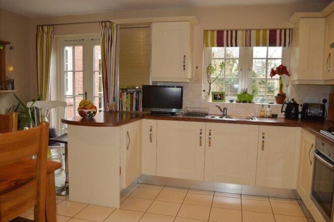 DINING KITCHEN