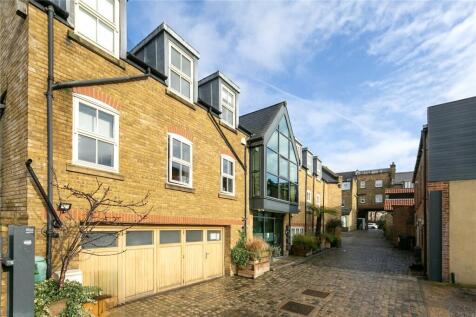 Crown Road, St Margarets, Twickenham, TW1