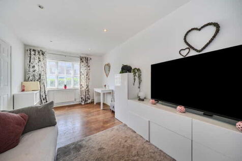 Twyford Close, Fleet, Hampshire, GU51