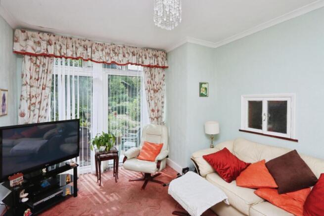 3 bed Semi-Detached for sale Image 5