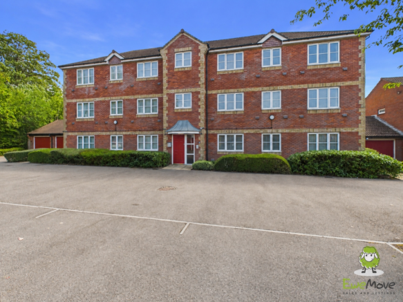 EweMove Estate Agents Basingstoke - 4 Breadels Cou
