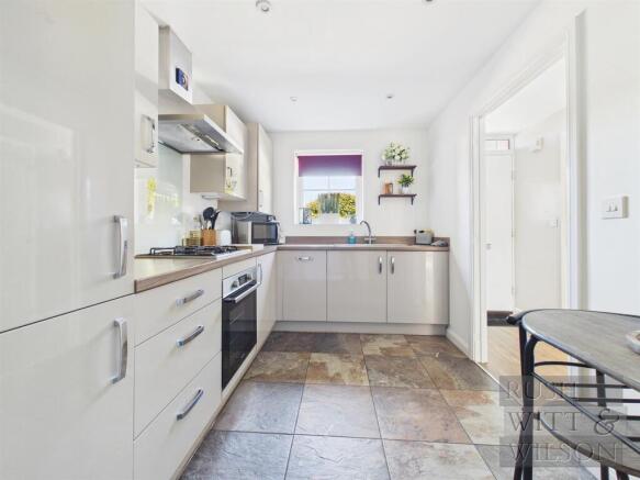 Brinklehurst Drive, Bexhill-On-Sea photo 4