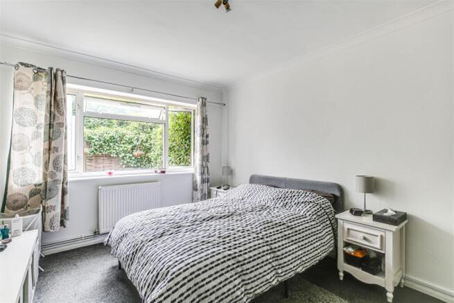 7. Bedroom.jpg