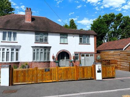 Brook Crescent, Hagley