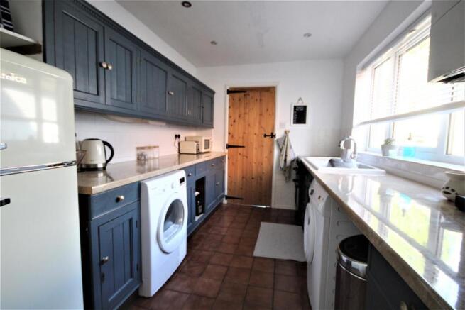Fitted Kitchen
