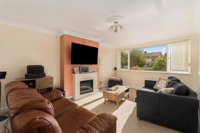 50 Brantwood Rise, Banbury-5.jpg