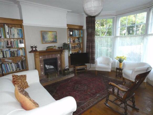 Lounge: