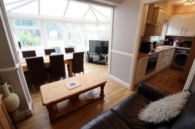 Kitchen/dining room/conservatory 