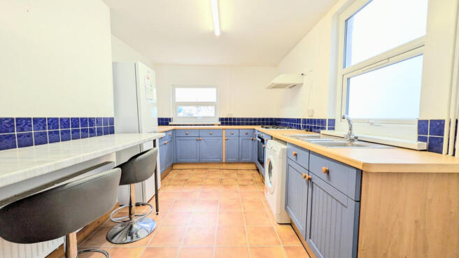 PXL_20260212_111027927.MP~2