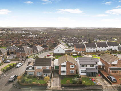 Hillside, Pen-y-Fai, Bridgend, CF31 4BG