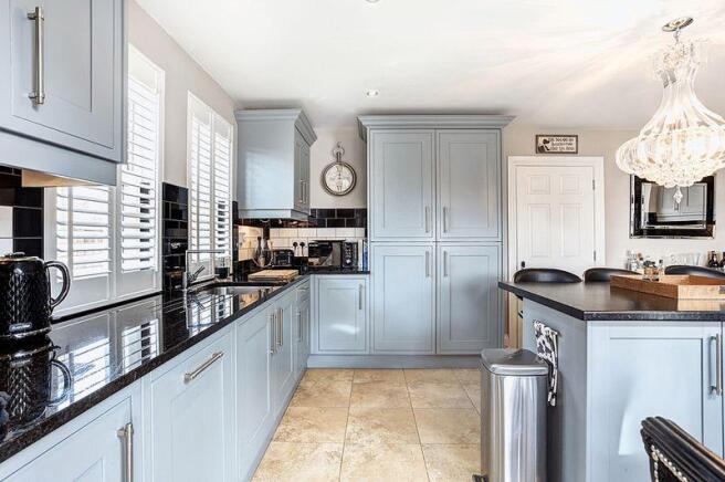 KITCHEN AREA
