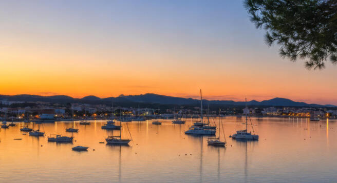 Harbour sunset_2.jpg