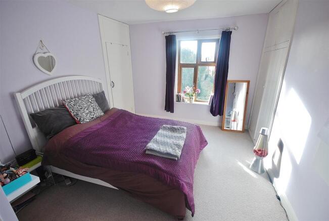 MASTER BEDROOM: