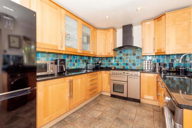 Breakfast Kitchen 2
