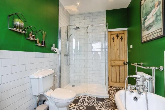 3 bed Semi-Detached for sale Image 5