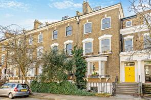 Top Floor Flat, 53, Pyrland Road, London N5 2JA