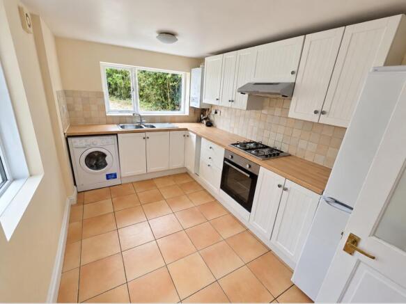 Dual Aspect Kitchen/Diner