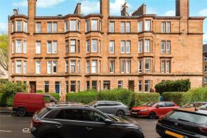 Flat 2/2, 4, Crathie Drive, Glasgow G11 7XE