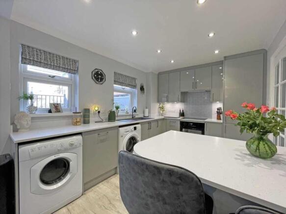 Rydal Close 5 - Kitchen 1.jpg