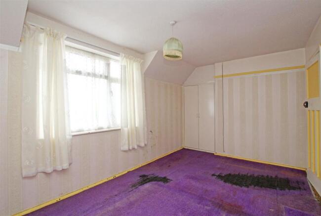 8SC - Bedroom one 1.jpg