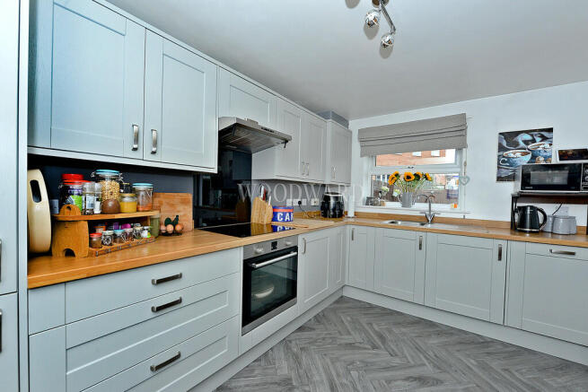 Kitchen/Dining Ro...