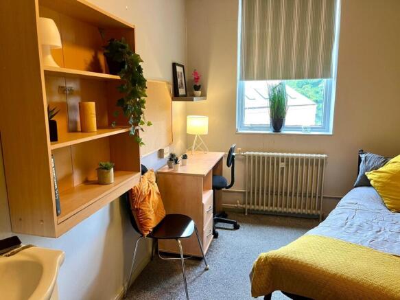Room 340 (3)