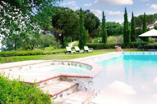 Gorgeous Pool