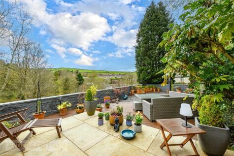 Bank Lane, Holmbridge, Holmfirth, West Yorkshire, HD9