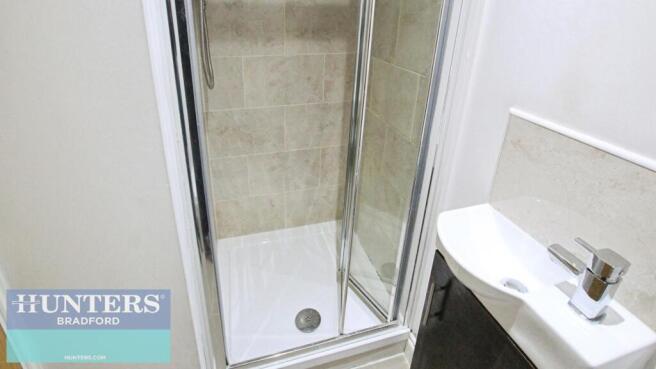 1 bed Apartment to rent Image 6