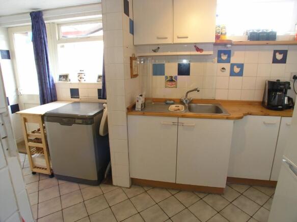 Kitchen/ Breakfast