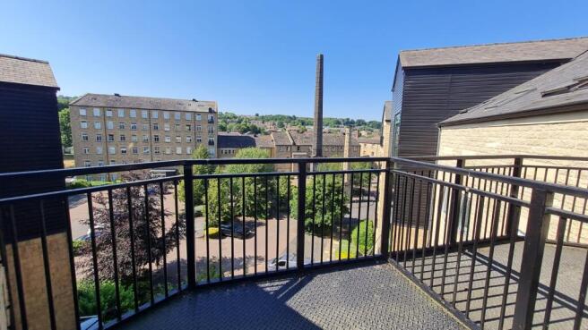 1 bed Flat to rent Image 4