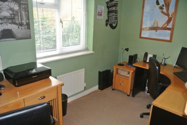 Photo 12