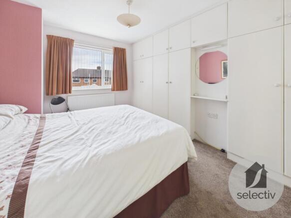 4 bed Semi-Detached for sale Image 10