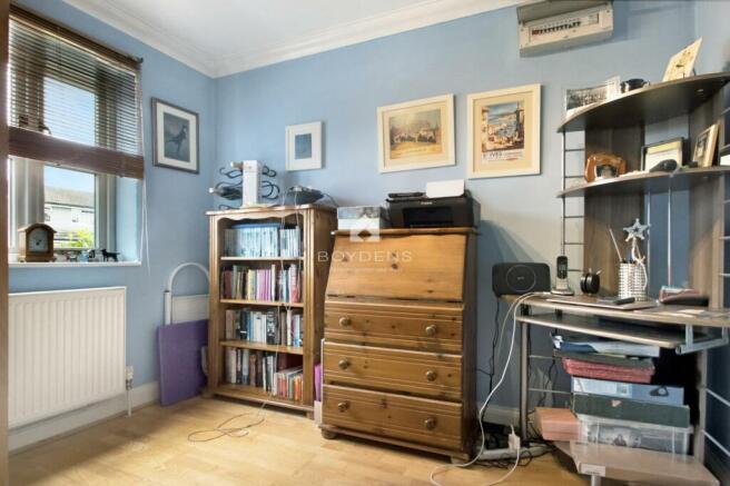 Photo 8