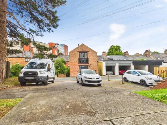 1 bed Flat to rent Image 10