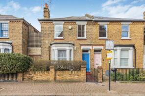 99, Shuttleworth Road, London SW11 3DL