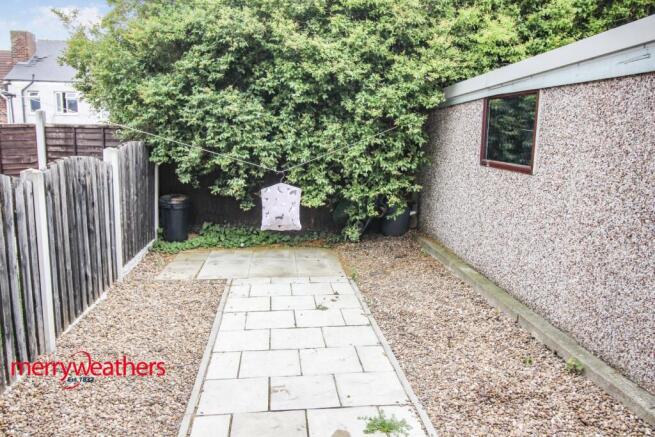 2 bed Semi-Detached for sale Image 8